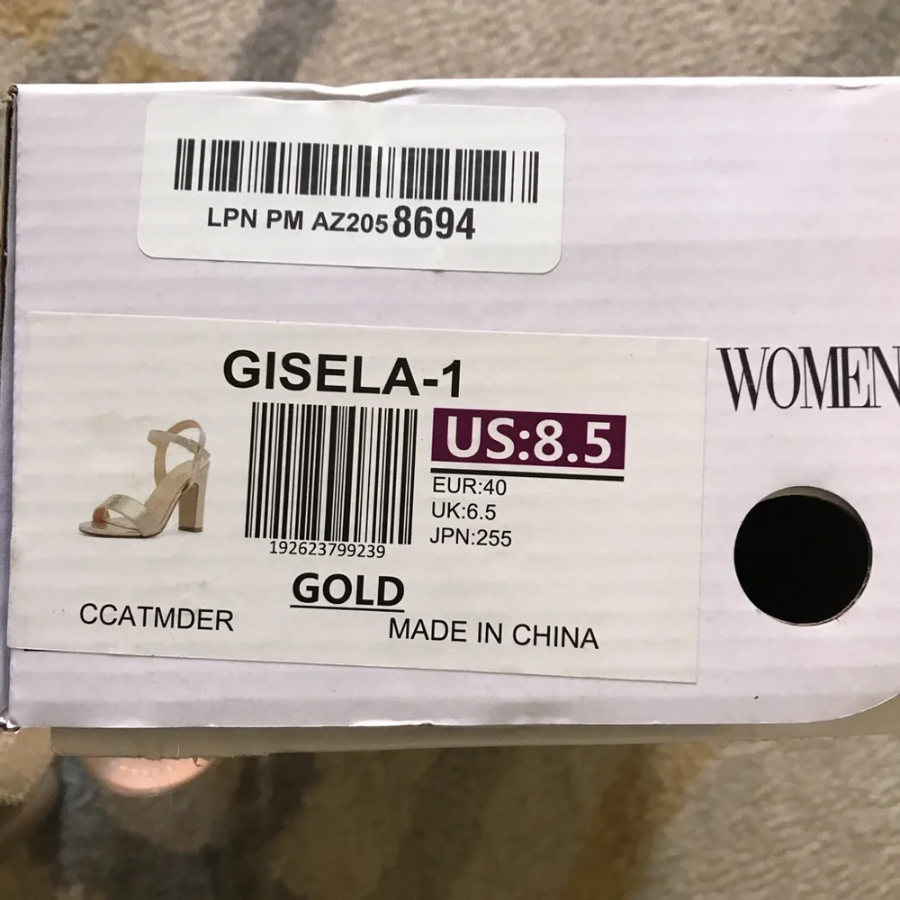 Dream Pairs Gisela-1 NWT Size 8.5 - Picture 6 of 7
